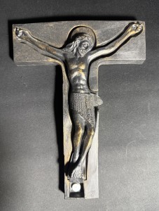 Figura Jezusa Zmartwychwstałego z Medjugorie /wysokość 22 cm, szerokość 17 cm/